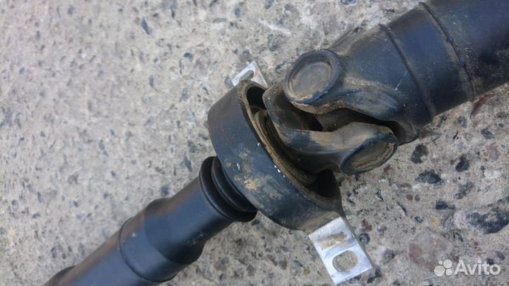 Карданный вал BMW 3 E90/E91/E92/E93 2009