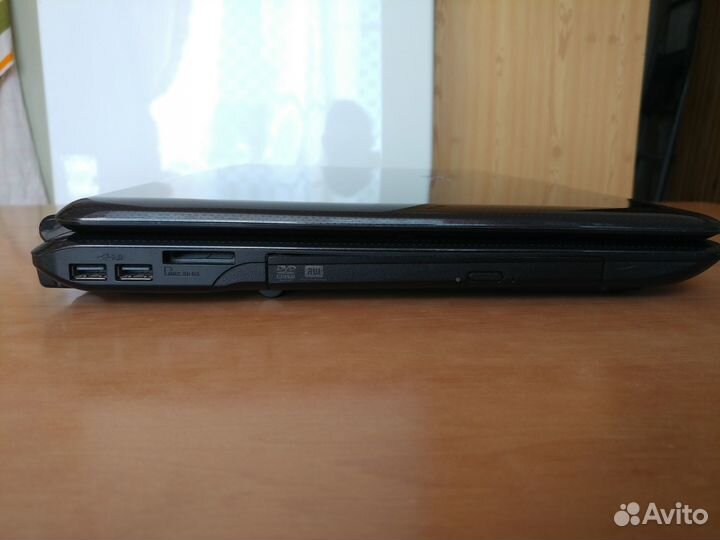 Ноутбук Asus 17.3