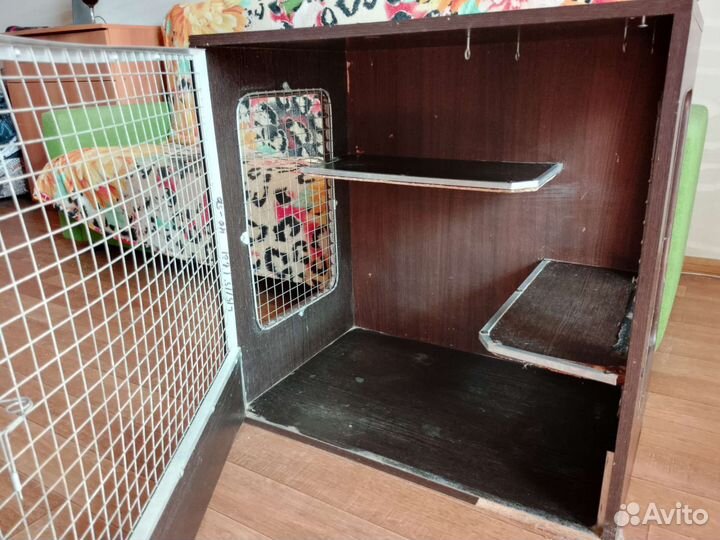 Витрина для шиншилл, крупных грызунов