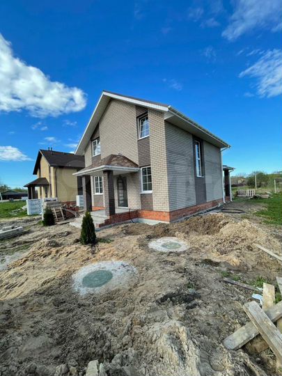 Дом 147 м² на участке 5 сот.