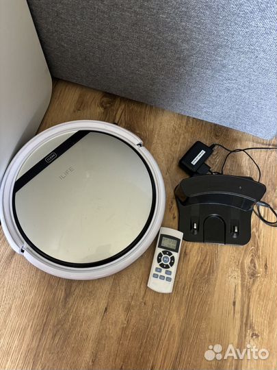 Робот пылесос ilife v50