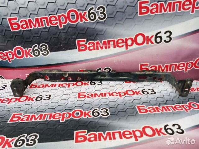 Планка радиатора передняя нижняя Ford Focus