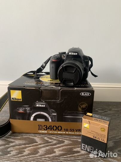 Зеркальный фотоаппарат Nikon D3400