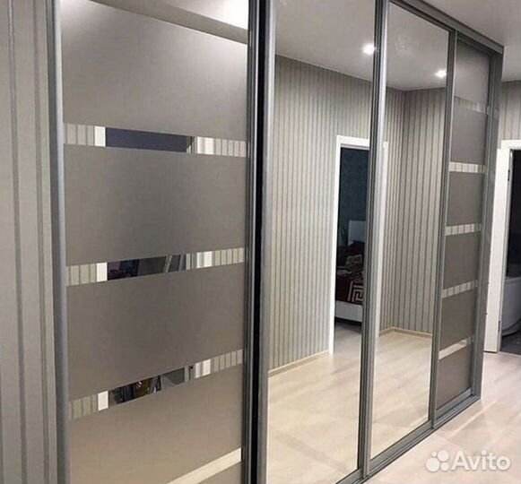 Шкаф купе с пескоструйным рисунком