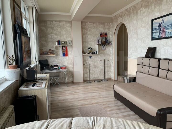 2-к. квартира, 42,1 м², 8/9 эт.