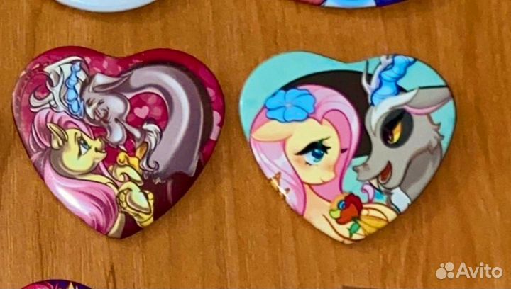 Значки пони