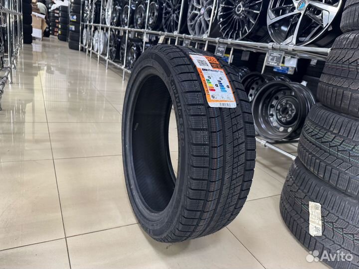 Tracmax X-Privilo S360 225/45 R19 96T