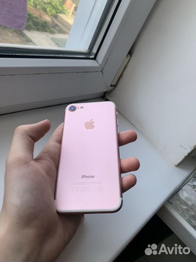 iPhone 7, 32 ГБ