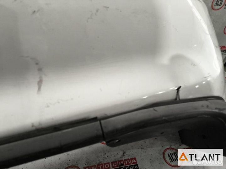 Бампер задний toyota prius