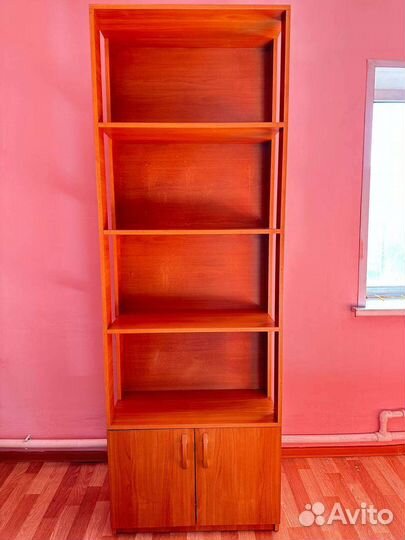 Полка для книг