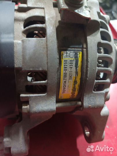 Генератор Toyota RAV4 40