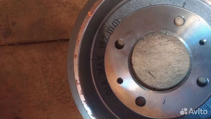 Тормозные барабаны