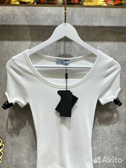 Prada футболка женская