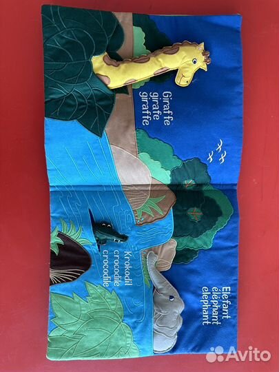 Мягкая книжка на английском для малышей