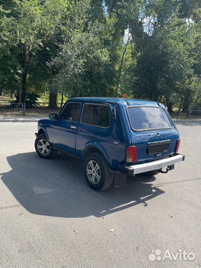 LADA 4x4 (Нива) 1.7 МТ, 2009, 150 000 км