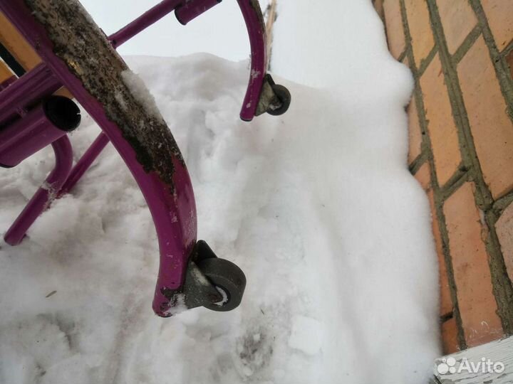 Санки (с колёсиками)