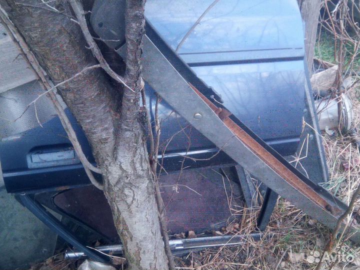 Двери на ниссан U11т12