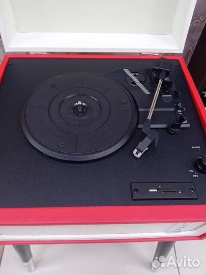 Проигрыватель ретро