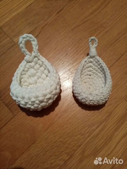 Корзина вязаная капелька