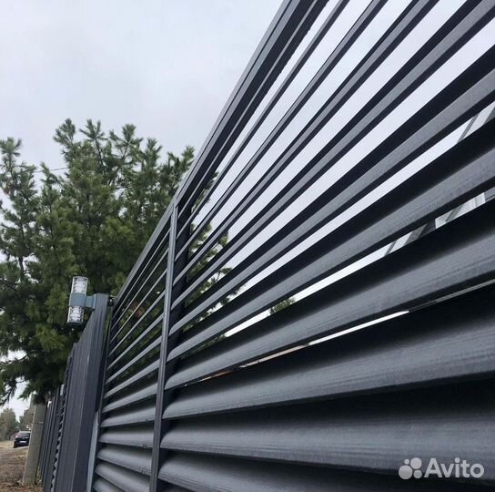 Забор еврожалюзи