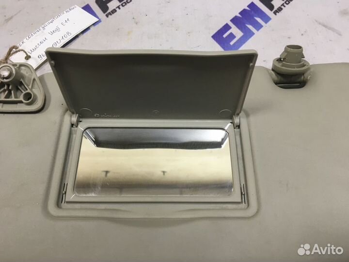 Козырек солнцезащитный левый Ниссан Ноут Е11