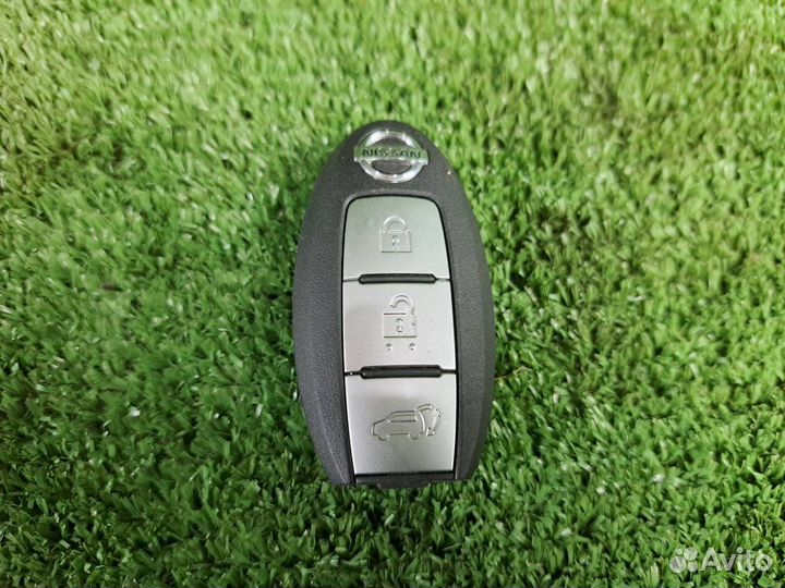 Ключ зажигания Nissan X-Trail NT32 QR25DE 2016