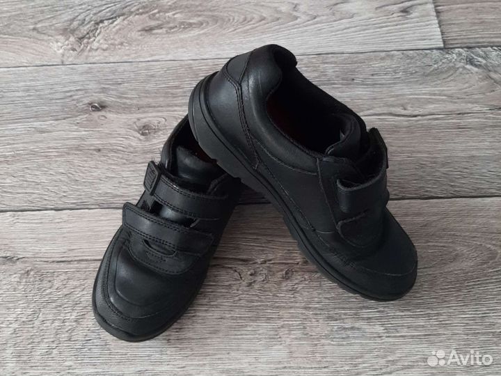 Кроссовки Clarks