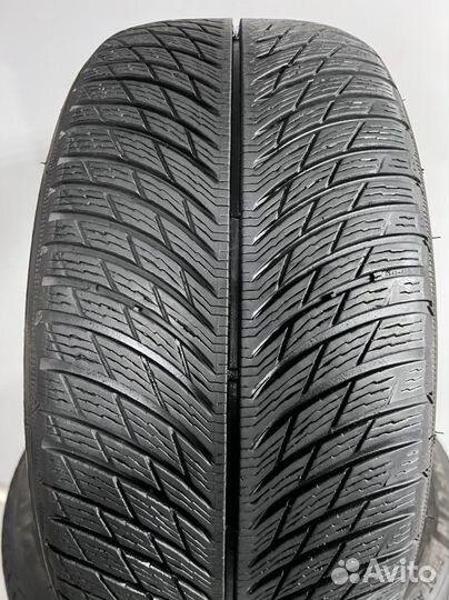 Michelin Pilot Alpin 5 245/40 R19 и 275/35 R19