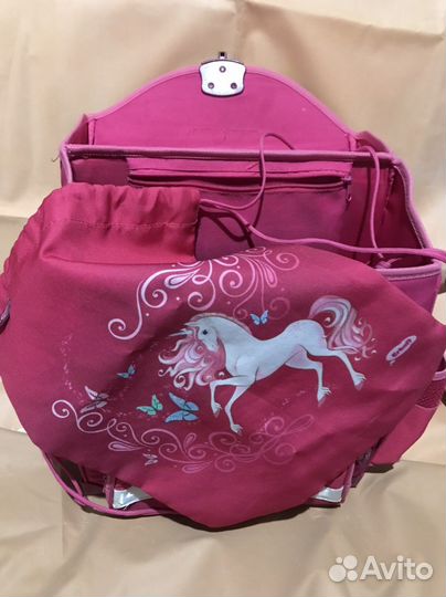 Школьный рюкзак