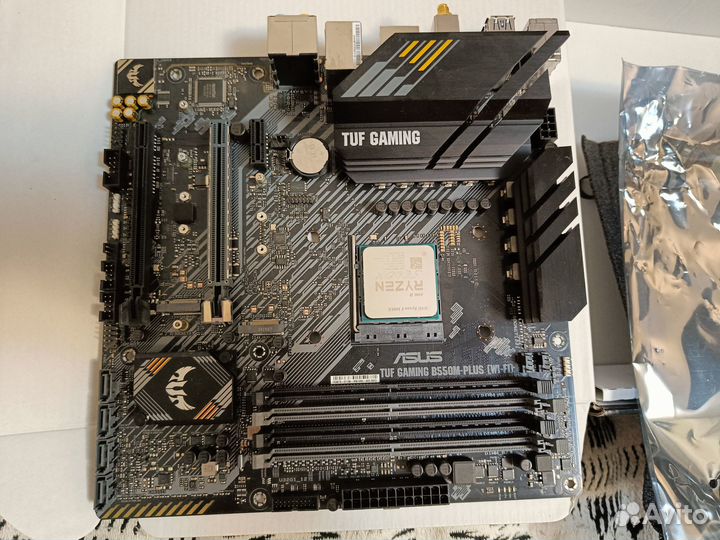 Материнка asus tuf gaming b550m plus wi fi