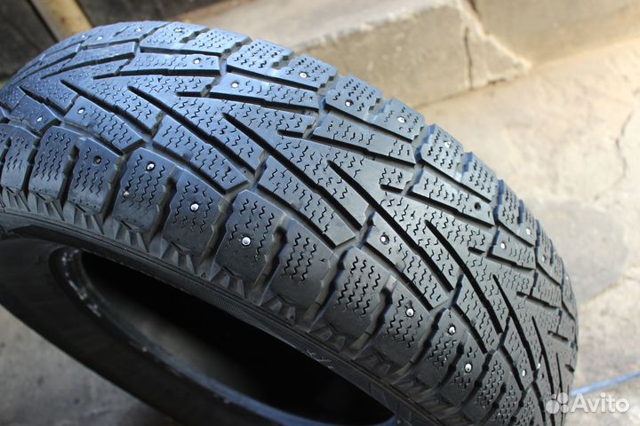 Roadstone Winguard WinSpike SUV 235/70 R16 106T