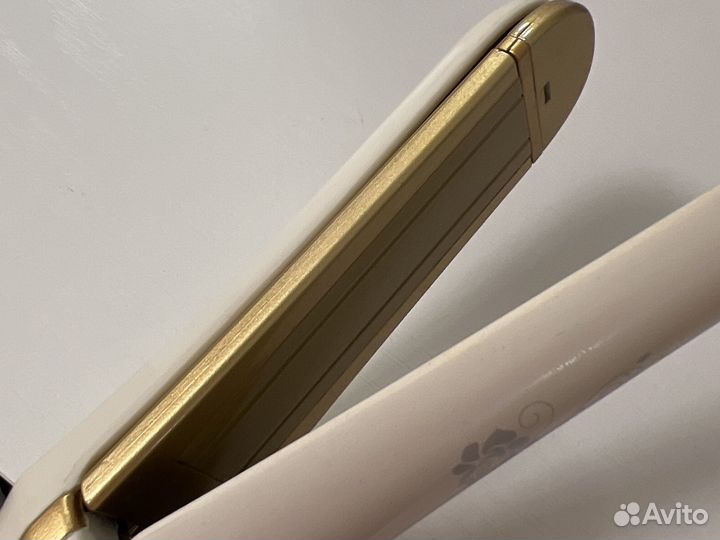 Утюжок с переключателем на гофре