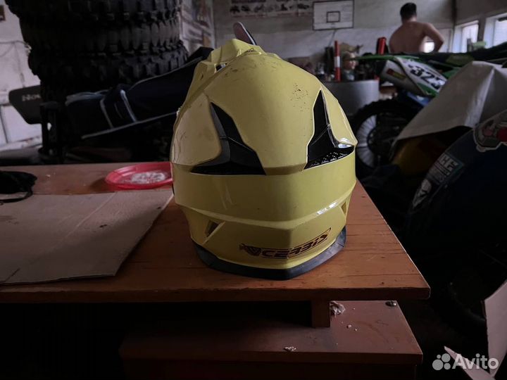 Мотошлем кроссовый