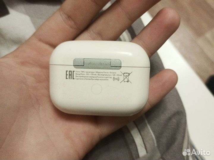 Кейс от airpods pro