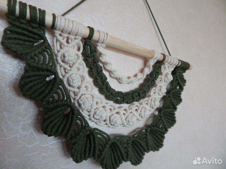 Панно макраме полукруглое