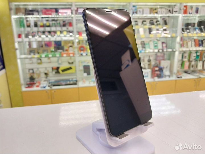 Xiaomi Redmi 5 Plus, 3/64 ГБ