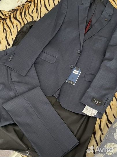 Мужской классический костюм 50 синий