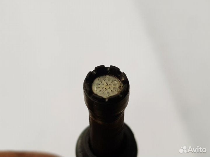 Форсунка топливная Nissan Juke HR16DE 2013