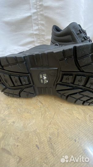 Ботинки мужские рабочие 44 размер(нат.кожа)