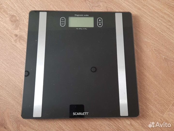 Весы напольные электронные