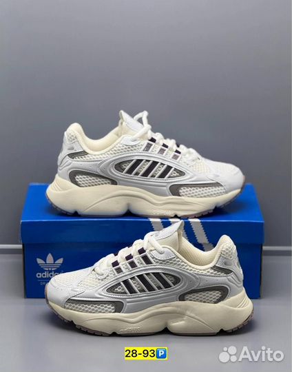 Кроссовки Adidas Ozmillen (Арт.68250)