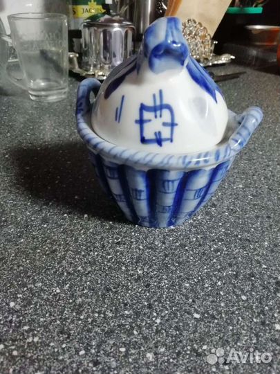 Сахарница фарфоровая Гжель авторская работа