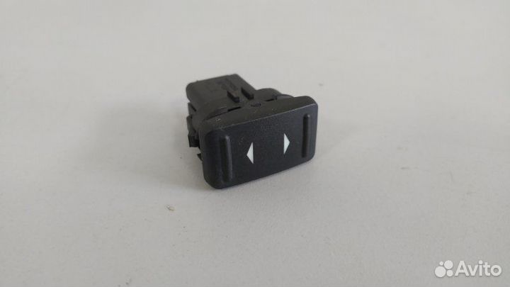 Кнопка стеклоподъемника Ford Focus 2 (рестайлинг)