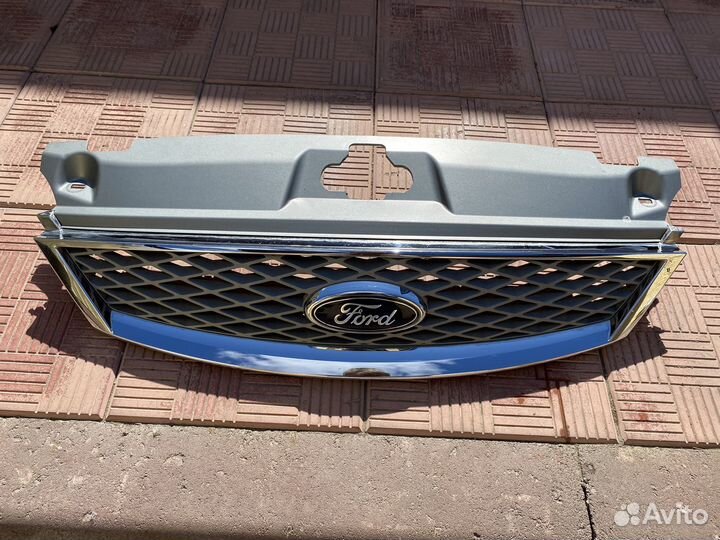 Решетка радиатора Ford Mondeo 3 Рестайлинг