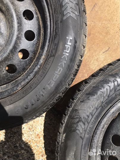 R15 Nokian Tyres Hakkapeliitta 8 185/65, PCD 4x100 DIA 54.1