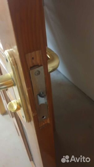 Продам межкомнатные двери бу