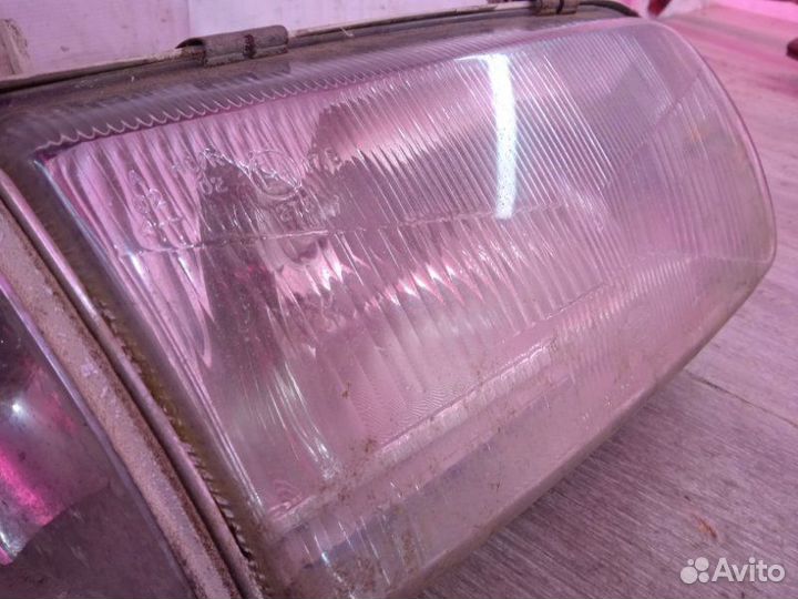 Фара передняя правая Skoda Felicia 1 1998