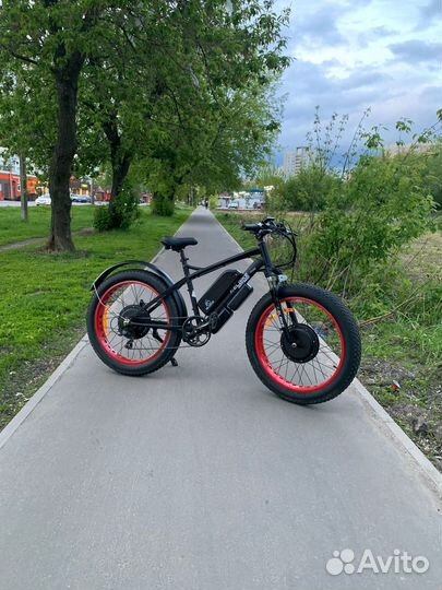 Полноприводный электровелосипед фетбайк elbike