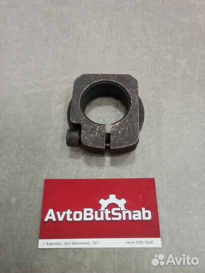 Гайка ступицы передней Shacman F3000