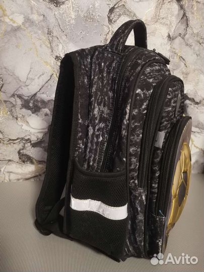 Рюкзак школьный для мальчика